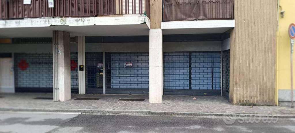 Immobile di 130 m² con 1 locale a Dalmine - Vista 2