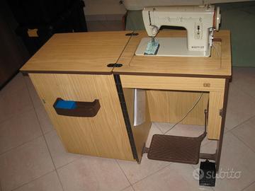 MACCHINA CUCIRE MERRITT 158 (di Singer)