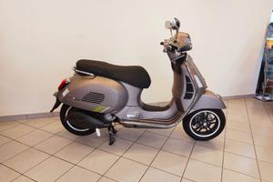 Piaggio Vespa GTS 310 Super Tech 2026 SUPER PROMOZ