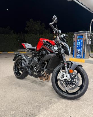 MV Agusta Brutale 800 R 2025