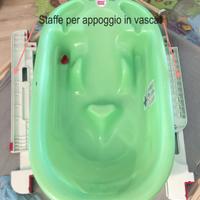 Vaschetta bagnetto bimbo con staffe