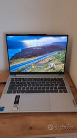 Lenovo IdeaPad Slim 5 14IRL8 - i7 13620H 16GB/1TB