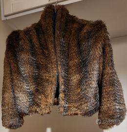 Pelliccia sintetica corta