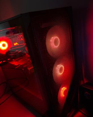 intera postazione compreso pc gaming fascia alta