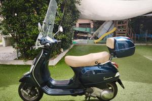 Piaggio Vespa 125 LX - 2010