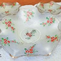 Servizio da tea,a motivo floreale,composto da piat