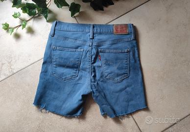 Jeans corto Levi's donna