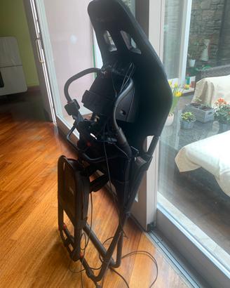 Thrustmaster t300 con sedia playseat challenge