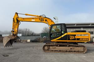 Escavatore Jcb 200