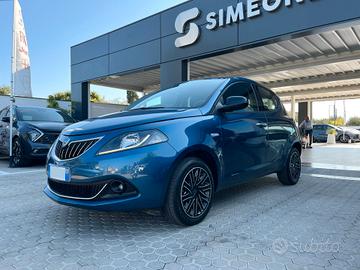 Lancia Ypsilon 1.0 FireFly 5 porte S&S Hybrid Gold