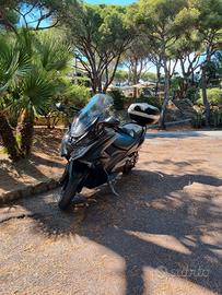 kymco Ak-550 