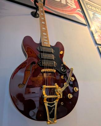 Epiphone Riviera P93 Wine Red Custom Shop Custodia