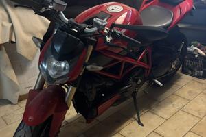 Ducati streetfighter 848