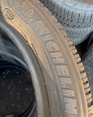 Pneumatici 235/55R19 michelin crossclimate