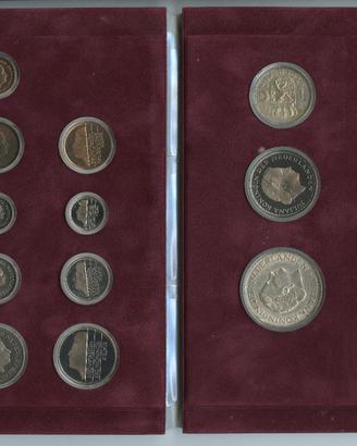 OLANDA DIVISIONALE 18 MONETE 2 ARGENTO REGINA GIUL