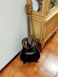 Chitarra modello ovation