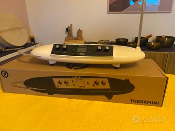 Moog Theremini