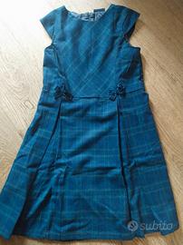 Vestito nuovo elegante blu da bimba-ragazzina