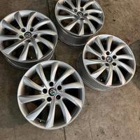 Cerchi in lega Alfa Romeo Giulietta 17"