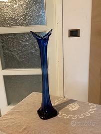 Vecchio vaso in vetro di Murano grande