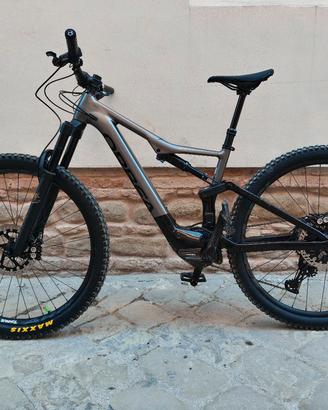 Orbea Rise H30 taglia M e-bike