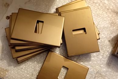 18 copri prese elettriche in ottone  