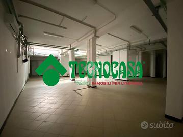MAGAZZINO A FIRENZE