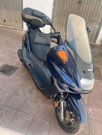 Yamaha Majesty YP 250