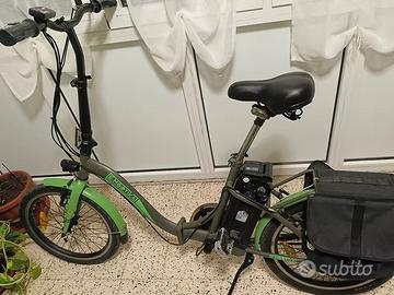 bicicletta elettrica  pieghevole 