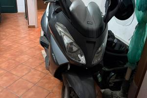 aprilia atlantic 250