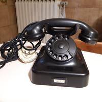 Telefono in bachelite anni 50, Siemens Olap Milano