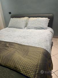 Letto matrimoniale