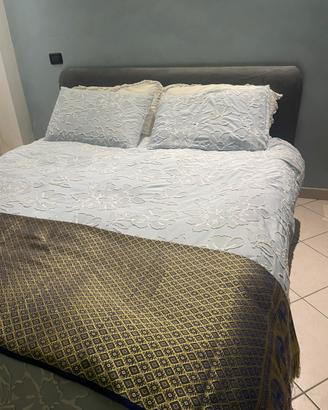 Letto matrimoniale