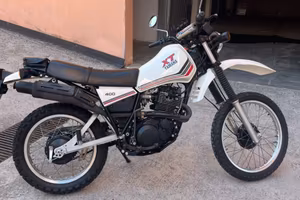Yamaha XT 400 (1987) – Conservata 11.200 km