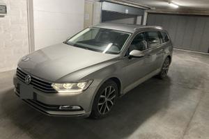 Volkswagen Passat 2.0 cc    150cv