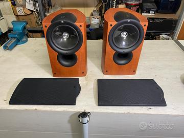 Coppia Diffusori KEF Q1