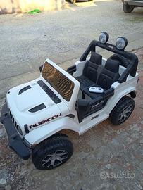 Macchina Jeep