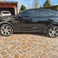 JAGUAR E‑PACE FIRST EDITION: FULL OPTIONAL