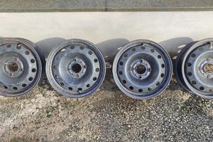 Cerchi cerchioni in ferro 5.5x14 Citroen Peugeot