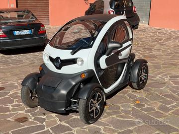 Quadr. Elettrico Twizy 80 BATTERIA DI PROPRIETÀ