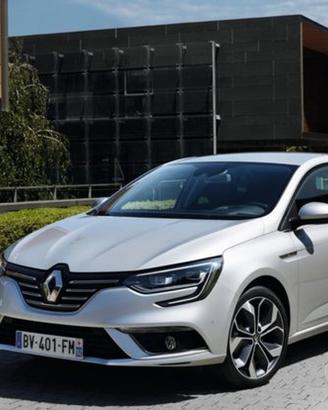 Ricambi Renault Megane Scenic Clio Captur 2006.23