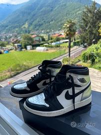 Nike Air Jordan 1 Retro High “Silver Toe” n. 37.5