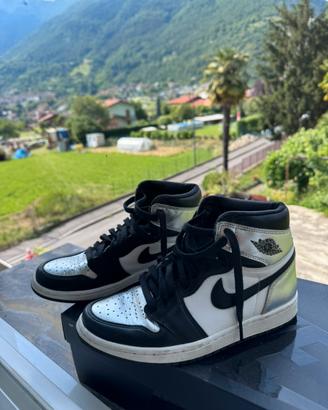 Nike Air Jordan 1 Retro High “Silver Toe” n. 37.5