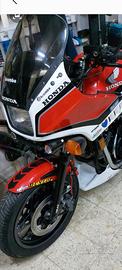 Honda vf500f 