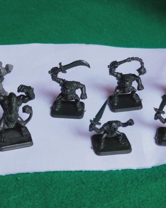 Miniature Heroquest edizione 1989, mai dipinte.