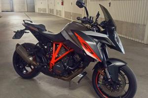 Ktm 1290 super duke gt