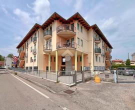 UFFICIO A PESCHIERA DEL GARDA