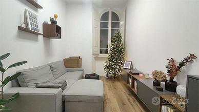 OSIMO: Appartamento Arredato in Edificio Storico -