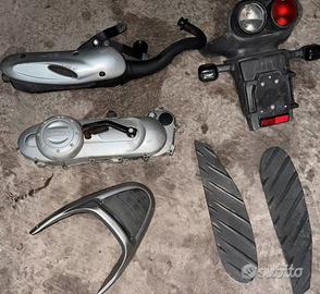 Asciugacapelli. Ricambi Aprilia SR e Piaggio 50