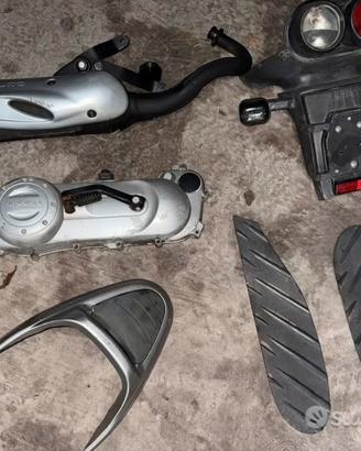 Asciugacapelli. Ricambi Aprilia SR e Piaggio 50